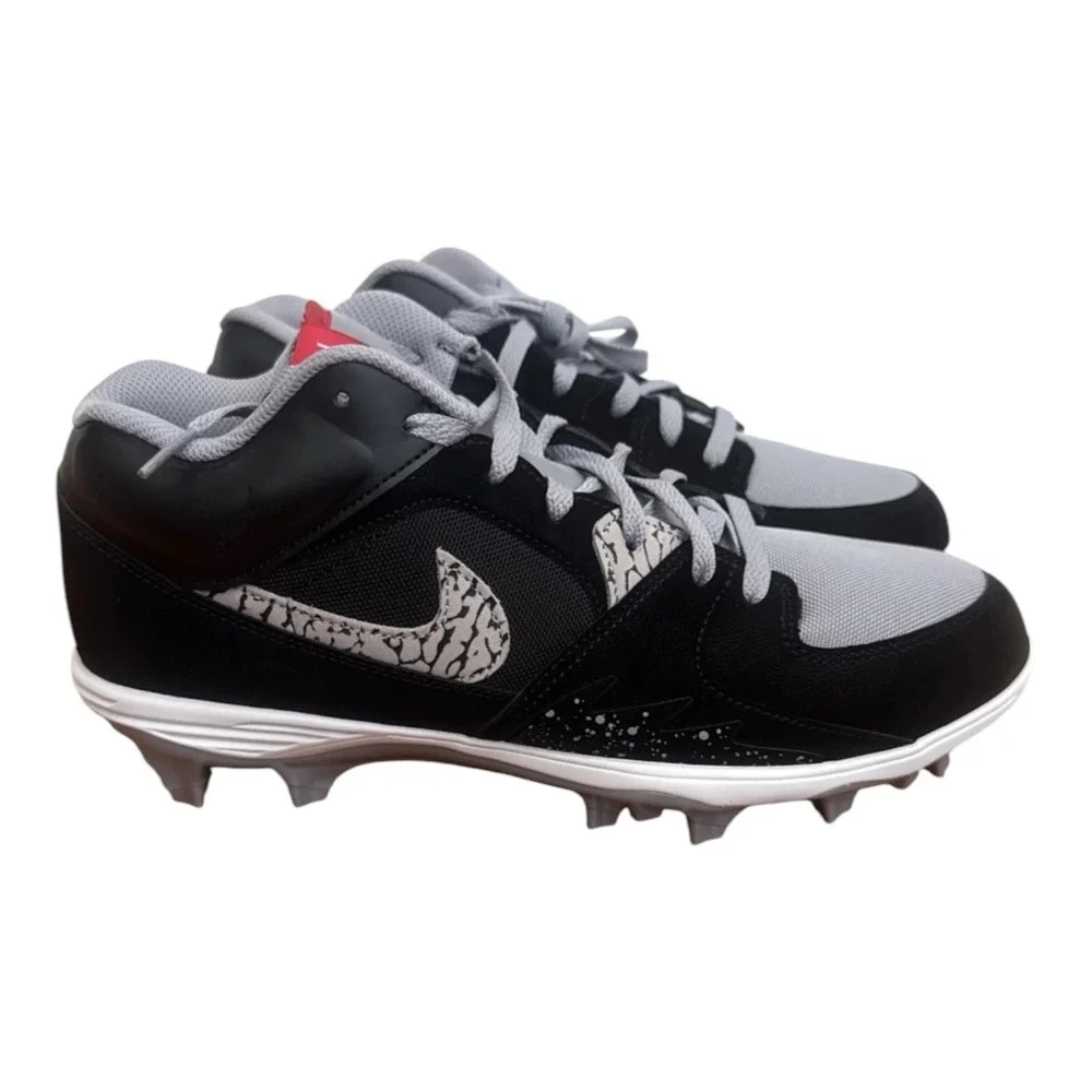 Jordan Stadium 90 Low TD Football Cleats Black Cement Grey Men's Size 9.5 New